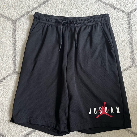 Youth Jordan Shorts - Picture 2 of 2